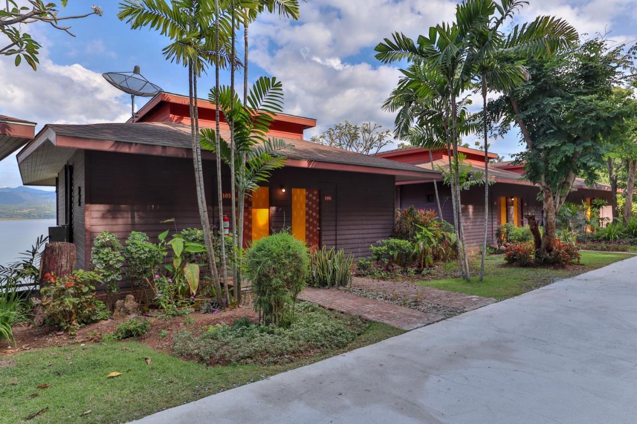 Resort Raya Buri Kanchanaburi 4*
